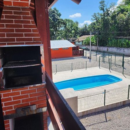 0001.06 - Maranduba - Apto - 2 Dormitorio - 8 Pessoas - 2 Quadras Do Mar - Piscina - Wi-Fi Ubatuba Exterior foto